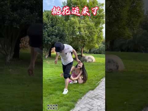 Chinese Funny moments 🤣🤣😉 #chinesecomedy #trending #laughoutloud