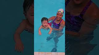 LEARN TO SWIM FIRST TRY #learntoswim #swimskills #swimsafe #summerswimming #loveswimming #baby