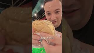 $3 Street Food Burger In Brunei 🇧🇳