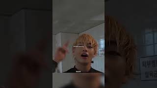 Taehyung looking fine with wet hair🥰#bts #btsv #wethair #handsomeboy #taehyung