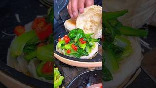 Chinese burger Stir-fried Chinese cabbage with chili peppers