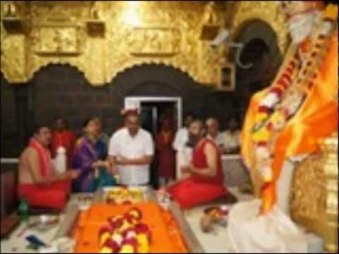 Shirdi Saibaba- Raham najar karo ab mere sai.wmv