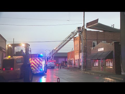 Storm tears roof off of Guthrie Center apartment building