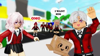 💖 HANDSOME Boy WON'T show FACE in school | Episode  1+2 | Story Roblox