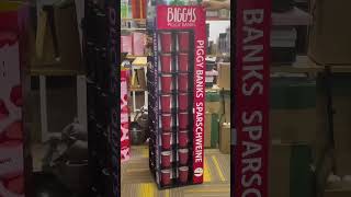 Enhance Retail Success with Custom Cardboard Displays | Holidaypac: Quality & Eco-Friendly Solutions