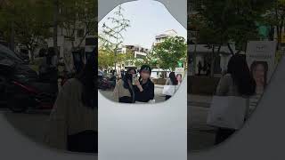 兩個搖頭公仔🧸 #韓國 #首爾 #旅遊 #korea #southkorea #hongdae #koreatravel #travel #travelreels #shorts #reels