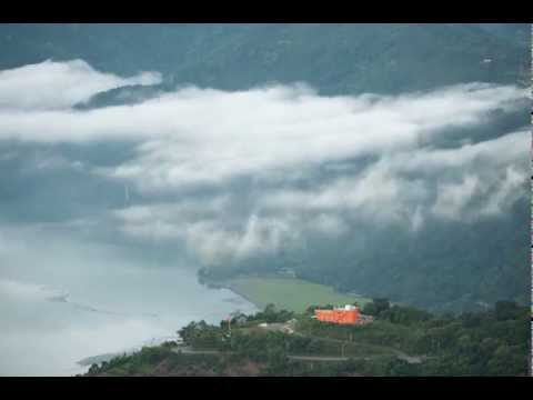 清境黎明時份的雲海