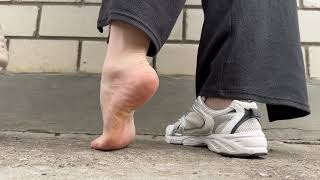ASMR BEST foot warm-up, Barefoot training: how to properly stretch your feet on hard surfaces