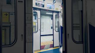 16000系 千代田線千駄木駅 ドア開閉 #shorts