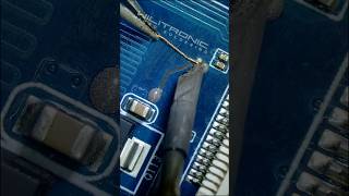 Repair a Cut Track #microsoldering #electronic #satisfyingvideos #shorts