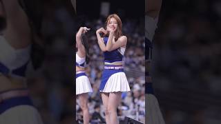 親愛的李雅英 你再不來上班 想你的心就要止不住了🫢@yyyoungggggg #李雅英 #이아영 #啦啦隊 #cheerleader