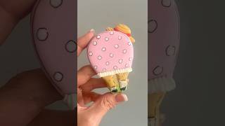 Did you have one of these in your yard? #cookiedecorating #cookielove #flips #creative #art