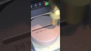 「阿肥👣阿胖」木頭燈座X文字雷射雕刻