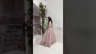 Taking wedding photos at Artiz Studio in Singapore