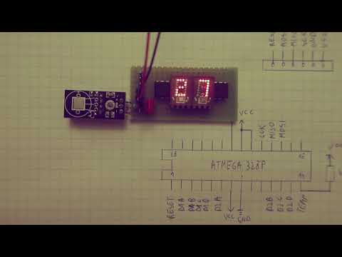 Simple thermometer based on DHT11 sensor