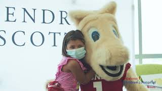 Kendra Scott Donates to Oklahoma Children's Hospital During Childhood Cancer Awareness Month