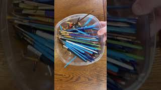 Cleaning my paint brushes. Saving dried up paint brushes! #shorts #artist #diy #howto #art #painter