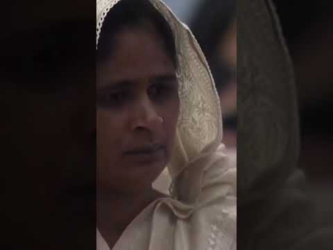 WIFE OF CRPF  PERSONNEL  RECEIVING  MEDAL FROM PRESIDENT POSTHUMOUSLY #crpf #commando #nda #shorts