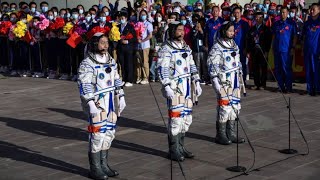 Shenzhou-14: Send-off ceremony held for three Taikonauts