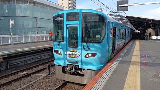 JR大阪環状線323系LS15編成 普通 大阪環状線行き桃谷駅発車【USJニンテンドーワールドラッピング】