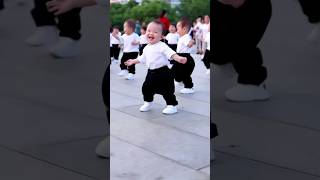 A group of cute babies Dancing in Public | ai animated video #cutebabies #ai