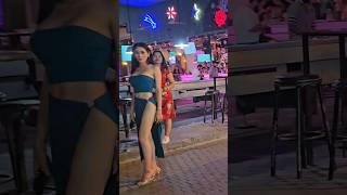 Ladyboys are Cool People❤️🦁 on PATTAYA Walking Street😄#shorts #pattayatoday