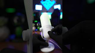 Chromafy your setup with the Razer Seiren V3 Chroma in 🤍white🤍#razer #gaming #microphone #chroma