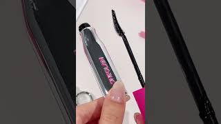 This lash look isn't going anywhere! 💪 ID:126369489