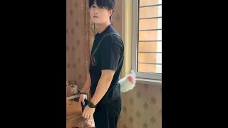 他破防了，我开心了... #日常vlog #日常 #情侣 #恋爱 #情侣日常