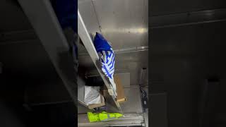 Preloading at UPS #work #ups #package #preloader