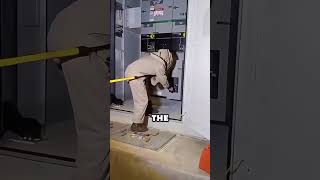 The World’s Most Dangerous Job: High-Voltage Connection #interesting #unique