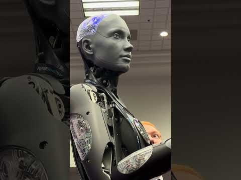 Ai Robot gets impatient with mansplainer #airobot #ameca #ai #robot