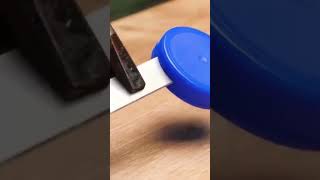 Genius Cucumber Cutting Hack Using a Bottle Cap! 🤯#KitchenHack #DIYKitchen #LifeHacks #CucumberHack