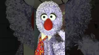 The egg? #riddles #shtick #silly #comedian #egg #familyfriendly #puppet