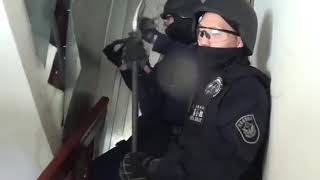 苗警破獲跨國詐騙集團，警方攻堅