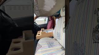 世界に一枚だけのシートカバー取り付けたよ😁 #バンライフ #バンライフ北海道 #vanlife #ハイエース#チャイハネ