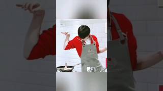 other members vs jk jin and suga #btscooking 😋😋🤣🤣🤣