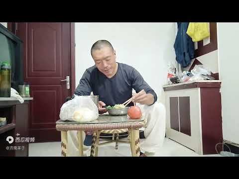 内蒙古边境消费高吗？游客很少，宾馆住宿不贵，超市物价不一般