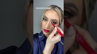 Favourite makeup hack when I apply eyeliner #shorts #shortsmakeup