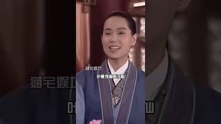 《新白娘子传奇》主演遇上路人镜头，赵雅芝宛如少女，叶童白发苍苍，看到陈美琪：岁月不饶人啊#赵雅芝 #叶童 #陈美琪 #央视龙年春晚