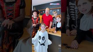 Steve and Maggie's Halloween Special 🎃 | Spooky Tricks n Treats on HappyKids