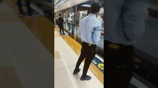 #viralvideo #dubai #beauti #dubaimetro