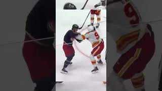 Nazem Kadri vs Cole Sillinger #nhl #rangers #hockey #shorts #hit #flames #cbj #хоккей