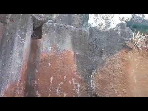 Ferzol, Wédeh El Habis (Land of Iron, Valley of Caves)
