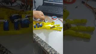 Mão Biônica #arduino #robótica #eletrica