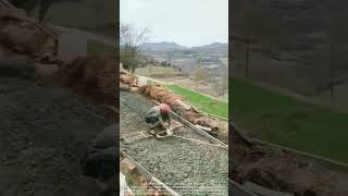 Concrete construction method for rural roads