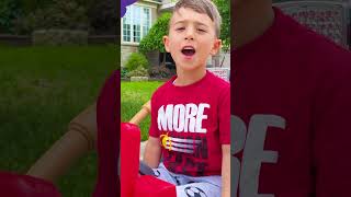 Don't worry Matteo I can fix anything 😁#shorts #deedeeshow #kidsshorts #hardworkingmom #mom