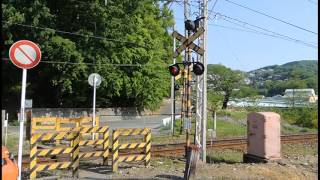 上毛電気鉄道 富士山下駅そばの電鈴式踏切