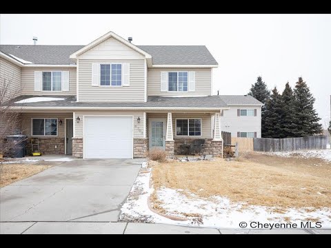 Home For Sale - 4703 Harmon Ave, Cheyenne, WY 82009