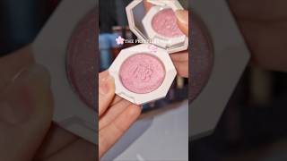 pretty in pink🩷🎀🌸 #makeup #highlighter #beauty #fentybeauty #glitter #pink #girly #swatches